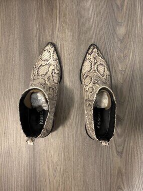 Snakeskin embossed leather ankle booties